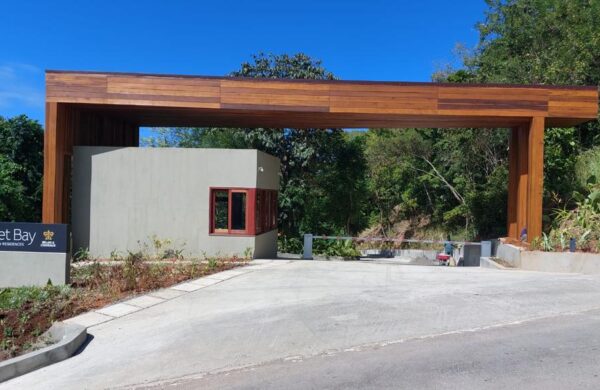 Secret Bay Welcome Pavilion and Entry